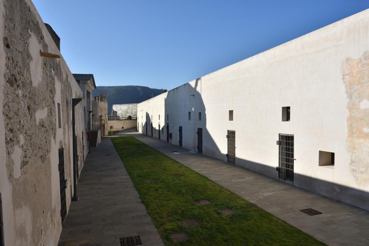 Locanda La Fortezza ฟีนาเลลีกูเร ภายนอก รูปภาพ